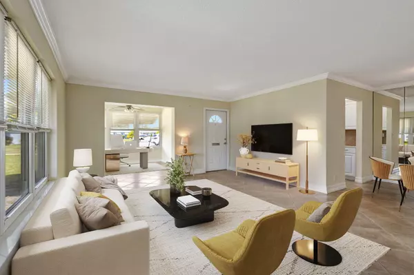 Delray Beach, FL 33445,652 N High Point BLVD D