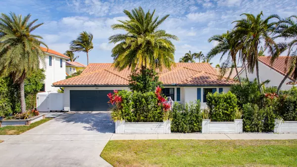 365 Redwood LN,  Boca Raton,  FL 33487