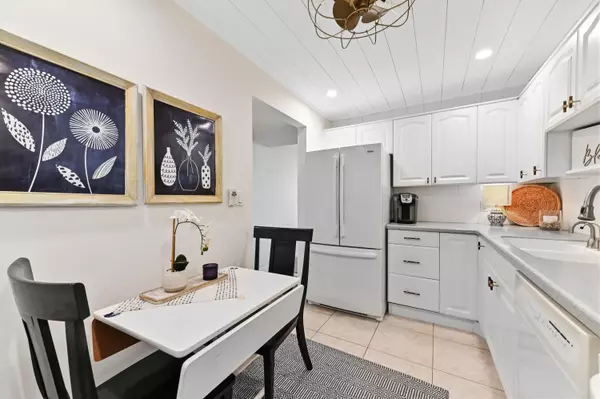 Boca Raton, FL 33432,555 NW 4th AVE 3110