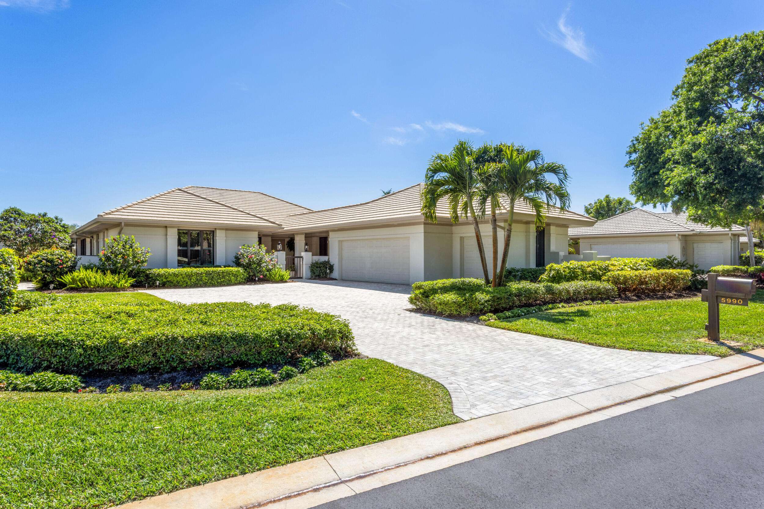 5990 SE Oakmont PL, Stuart, FL 34997
