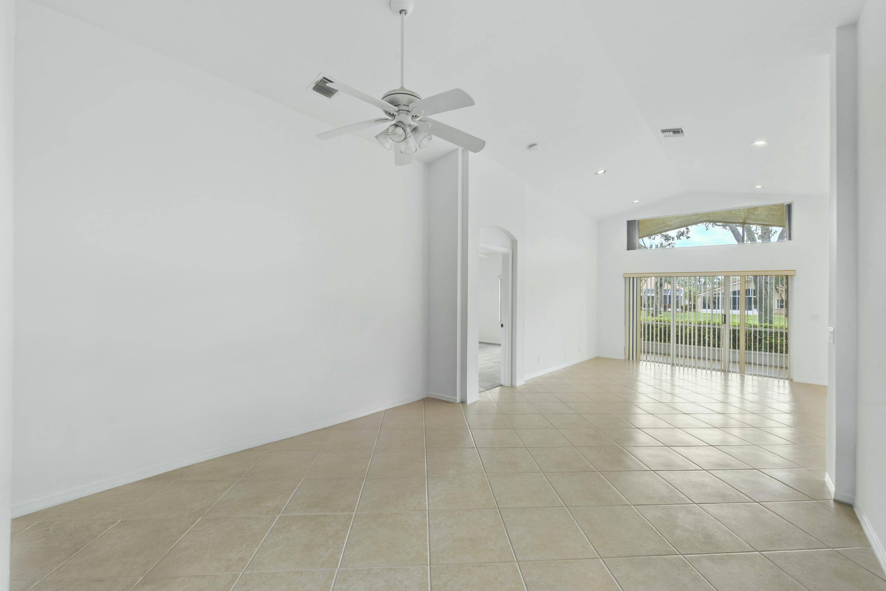 Boynton Beach, FL 33472,7130 Catania DR