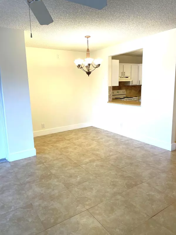 Greenacres, FL 33415,717 Sunny Pine WAY D2