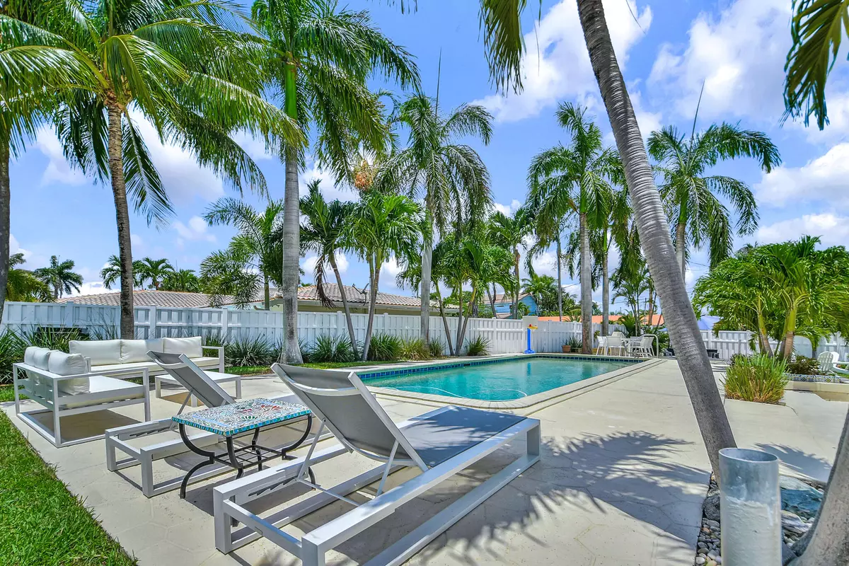 Pompano Beach, FL 33062,2780 NE 5th ST