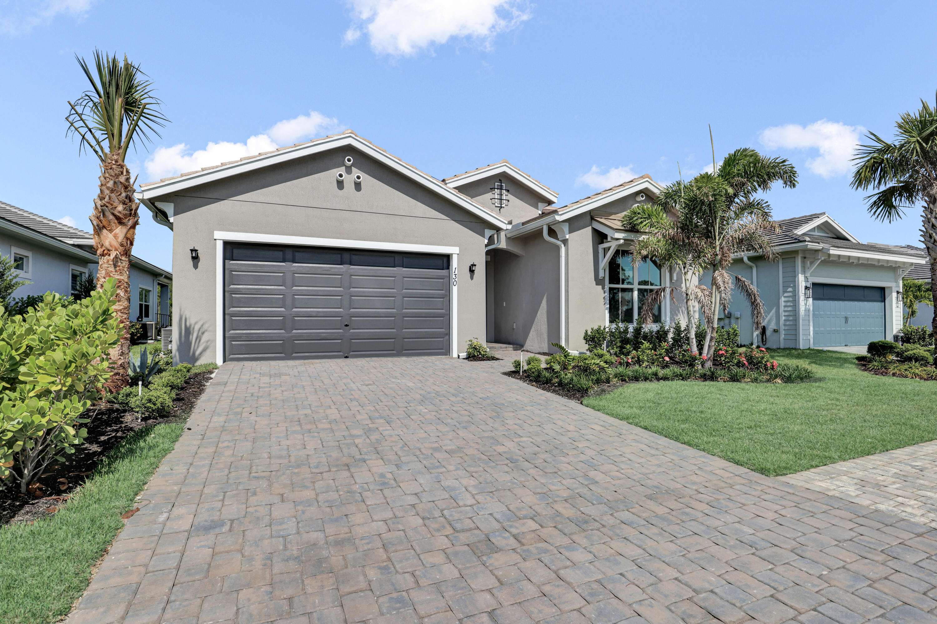 Port Saint Lucie, FL 34984,130 SE Palma ST