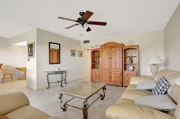 Coconut Creek, FL 33066,1903 Bermuda CIR B4