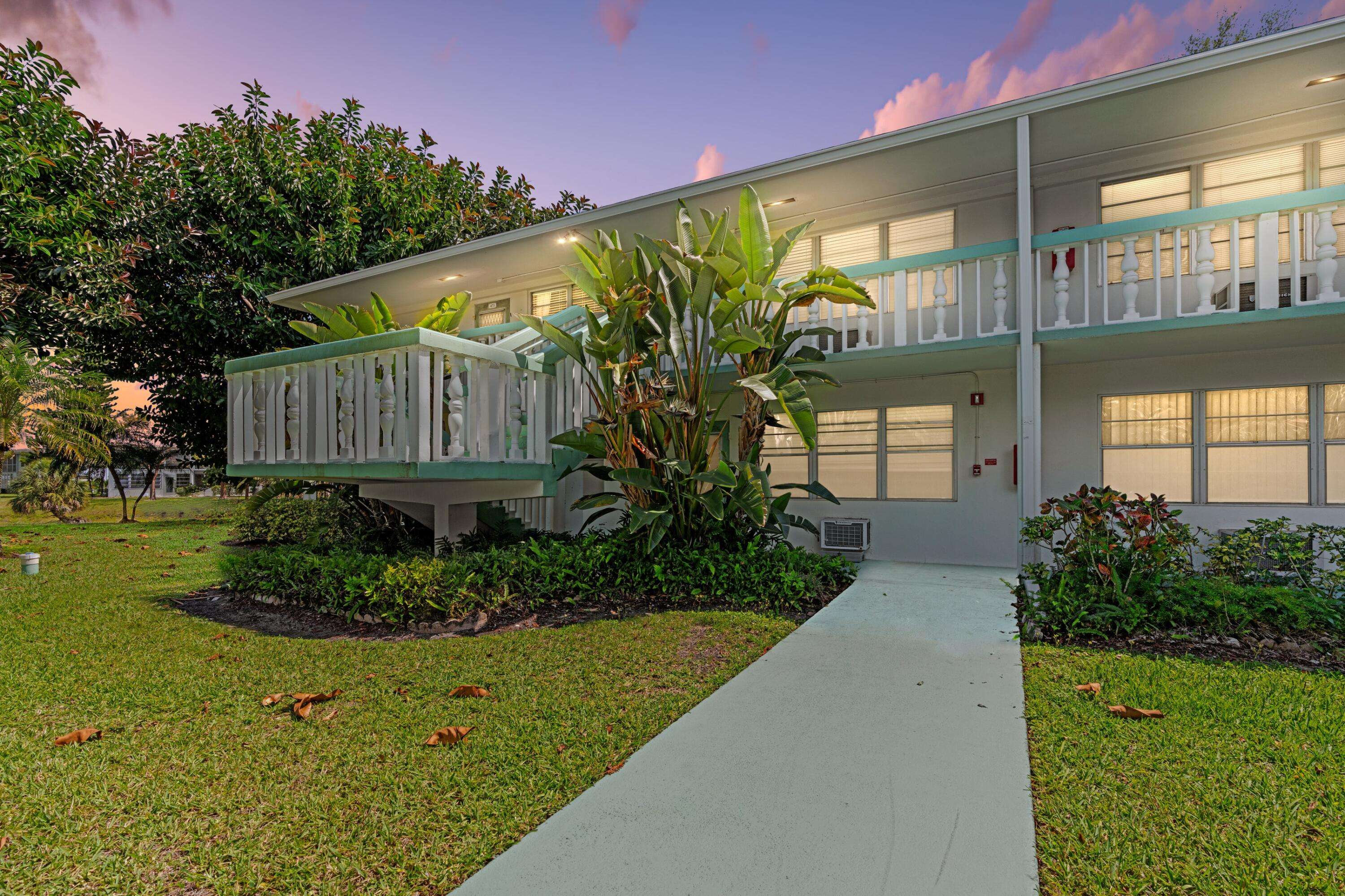 Deerfield Beach, FL 33442,461 Tilford V