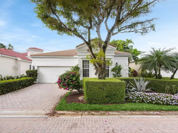 Palm Beach Gardens, FL 33418,140 Sunset Bay DR