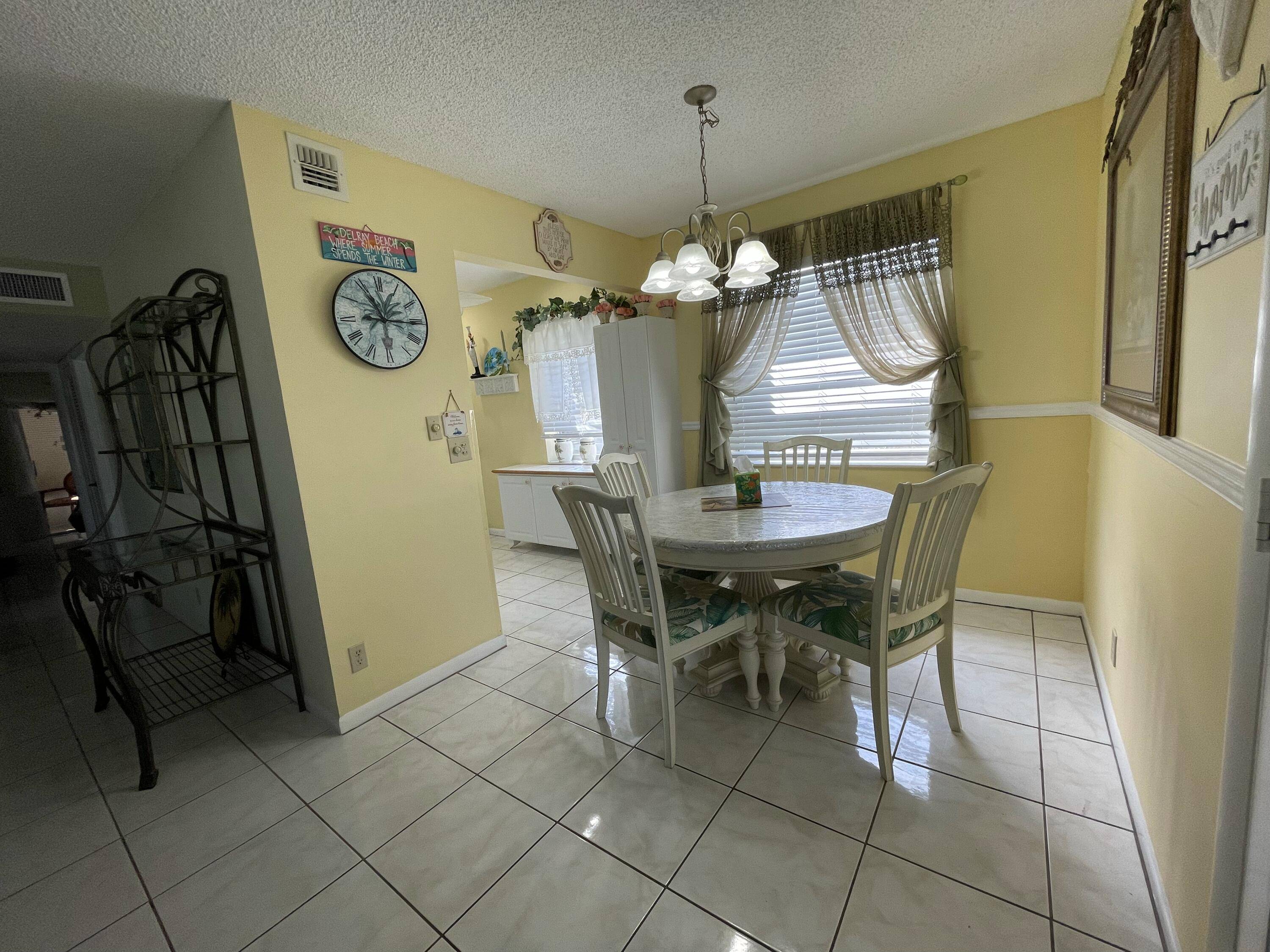 Delray Beach, FL 33484,372 Burgundy H