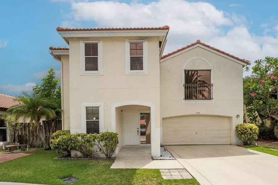 1752 Shoreside CIR, Wellington, FL 33414