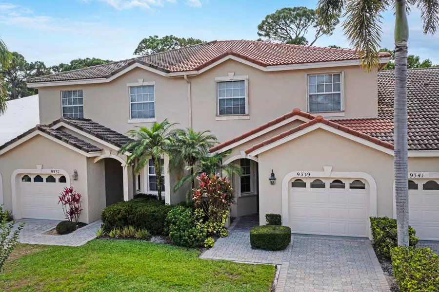 9339 World Cup WAY, Port Saint Lucie, FL 34986