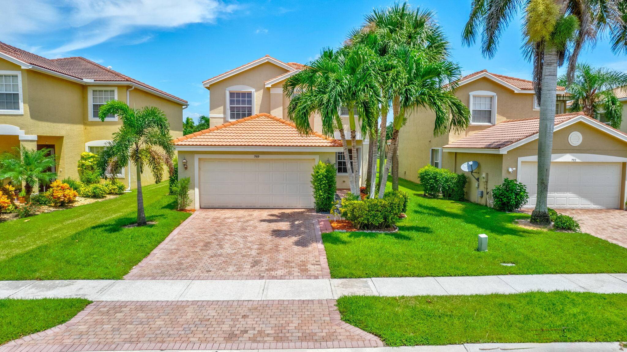 7919 Jewelwood DR, Boynton Beach, FL 33437