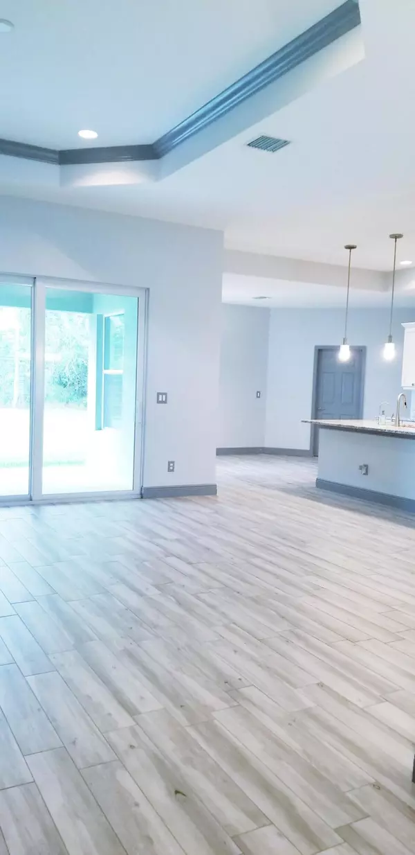 Port Saint Lucie, FL 34986,5323 NW S Lanett CIR