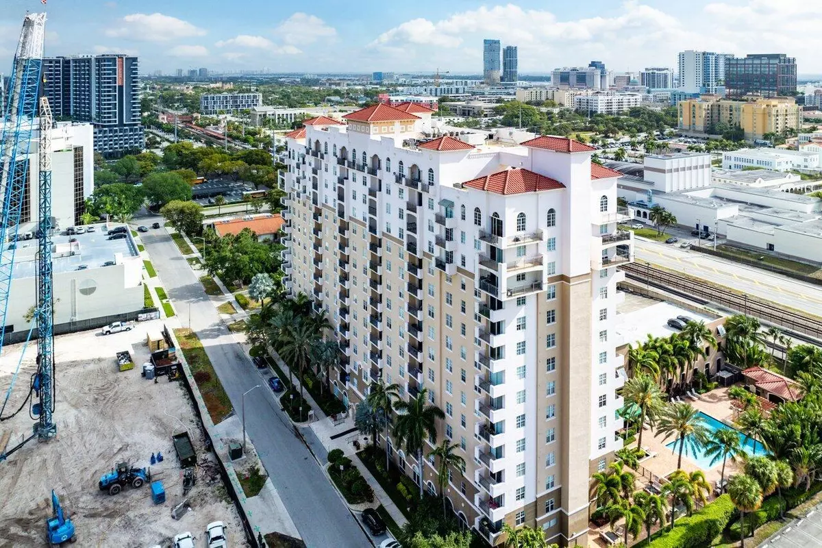 West Palm Beach, FL 33401,616 Clearwater Park RD 1203