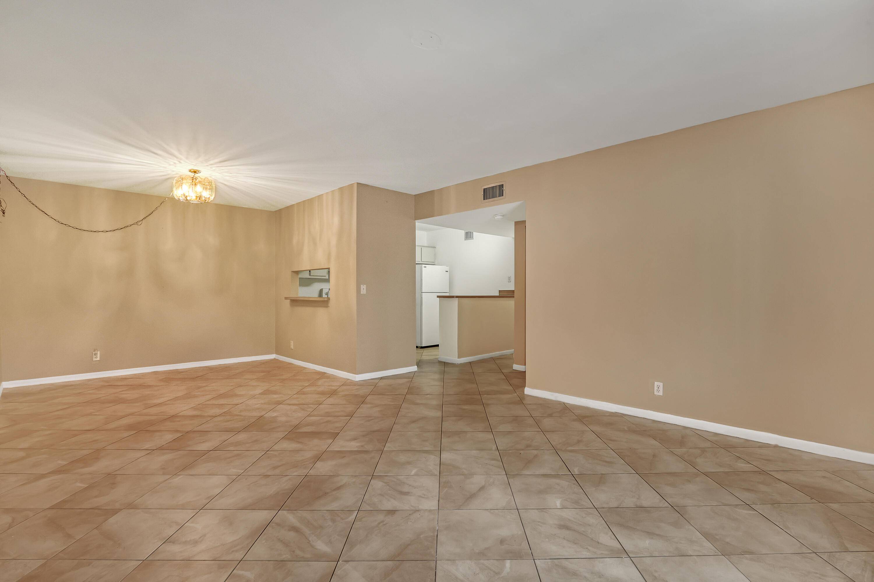 Jupiter, FL 33458,6257 Chasewood DR B