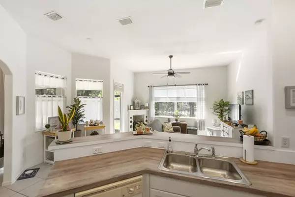 Vero Beach, FL 32967,4845 47th PL