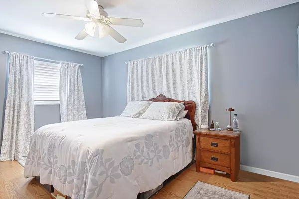 Fort Pierce, FL 34982,3430 Southern Pines DR