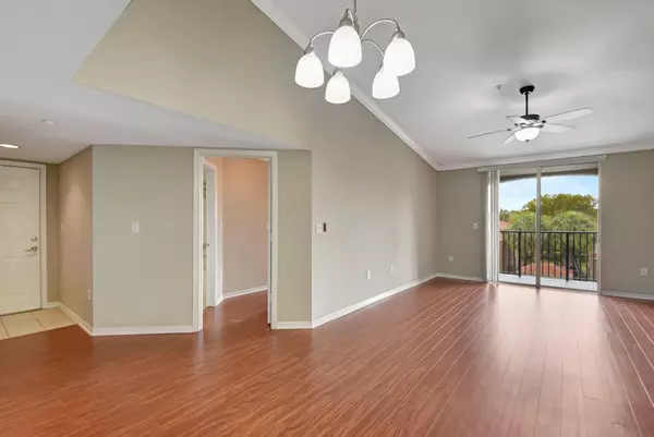 Delray Beach, FL 33446,15035 Michelangelo BLVD 305