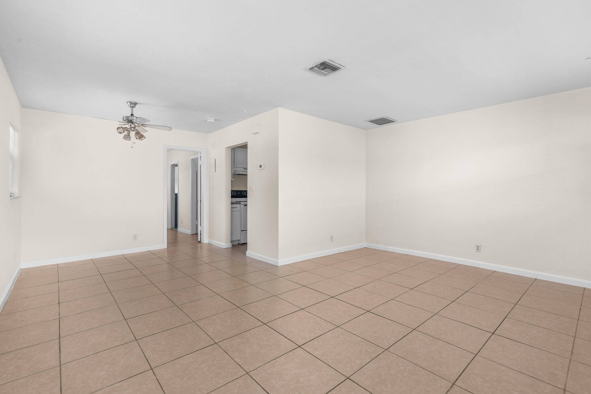Deerfield Beach, FL 33441,2019 SE 5th ST 1