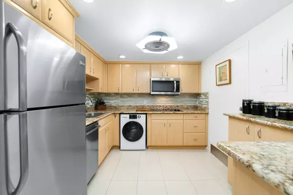 Pompano Beach, FL 33062,2000 S Ocean BLVD 14b