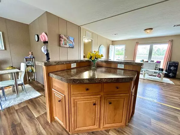 Clewiston, FL 33440,360 S Cabbage Palm ST