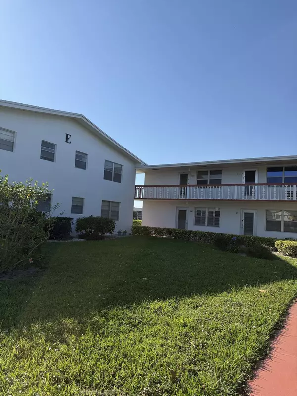 West Palm Beach, FL 33417,111 E Chatham