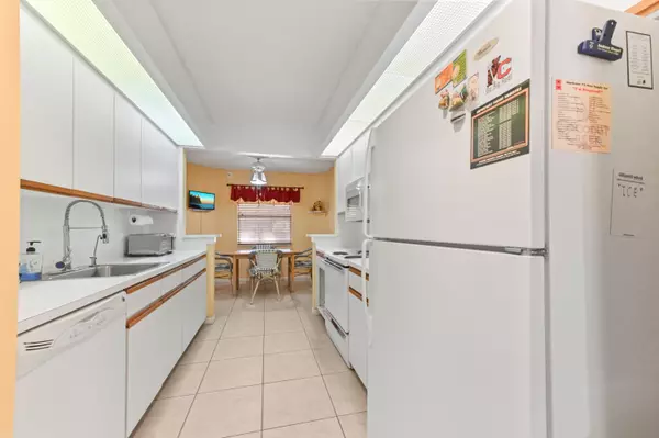 Coconut Creek, FL 33066,1701 Andros ISLE F2