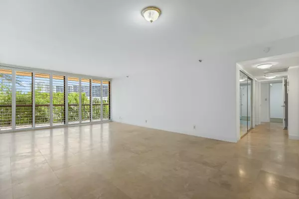 Highland Beach, FL 33487,4740 S Ocean BLVD 315