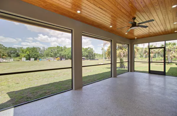 Okeechobee, FL 34972,19214 NW 250th ST