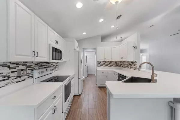 Hobe Sound, FL 33455,8045 SE Morningwood PL