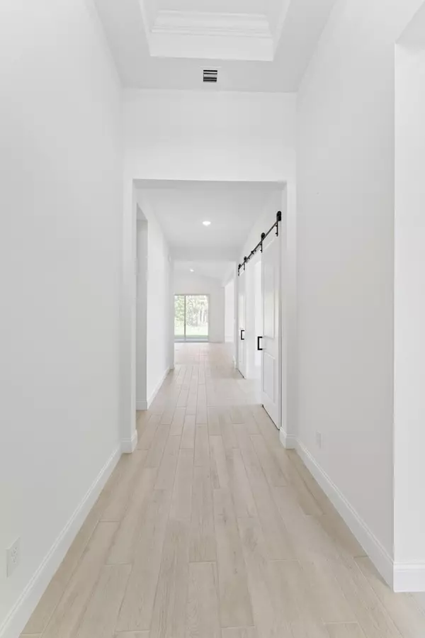 Port Saint Lucie, FL 34987,10240 Field Flower TRL 165