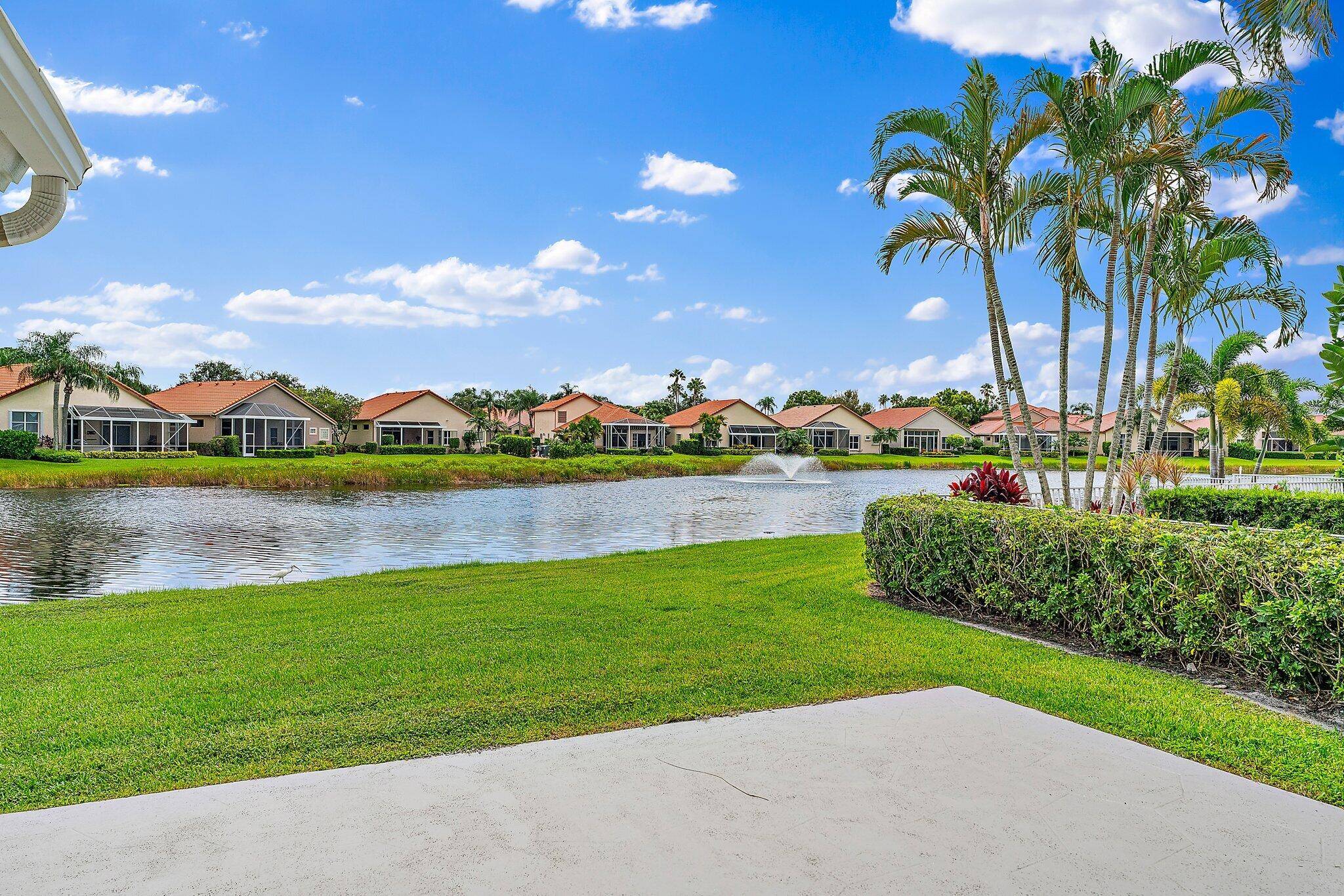 649 Masters WAY, Palm Beach Gardens, FL 33418