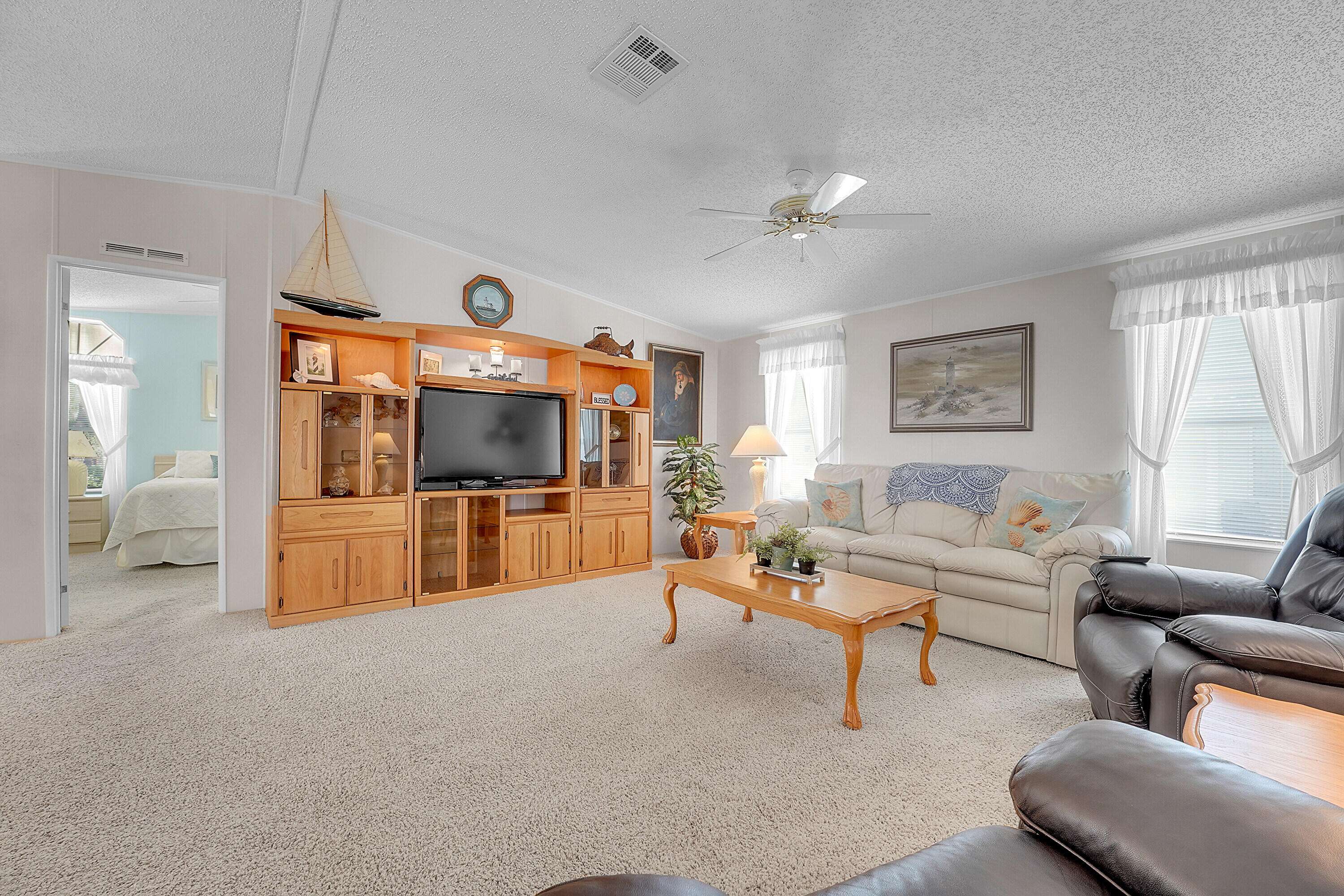 Port Saint Lucie, FL 34952,22 Santa Maria WAY