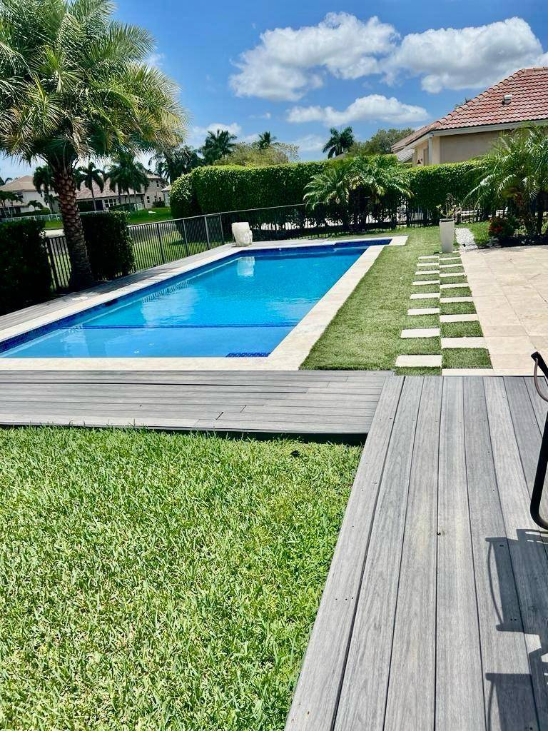 Boca Raton, FL 33428,21510 Halstead DR