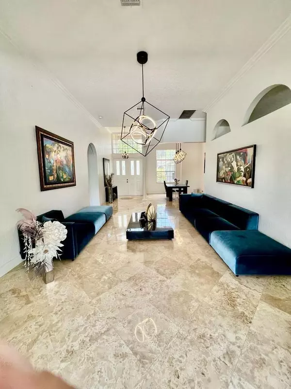 Boca Raton, FL 33428,21510 Halstead DR