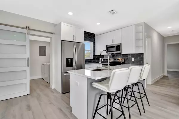 Delray Beach, FL 33444,1335 Lee ST