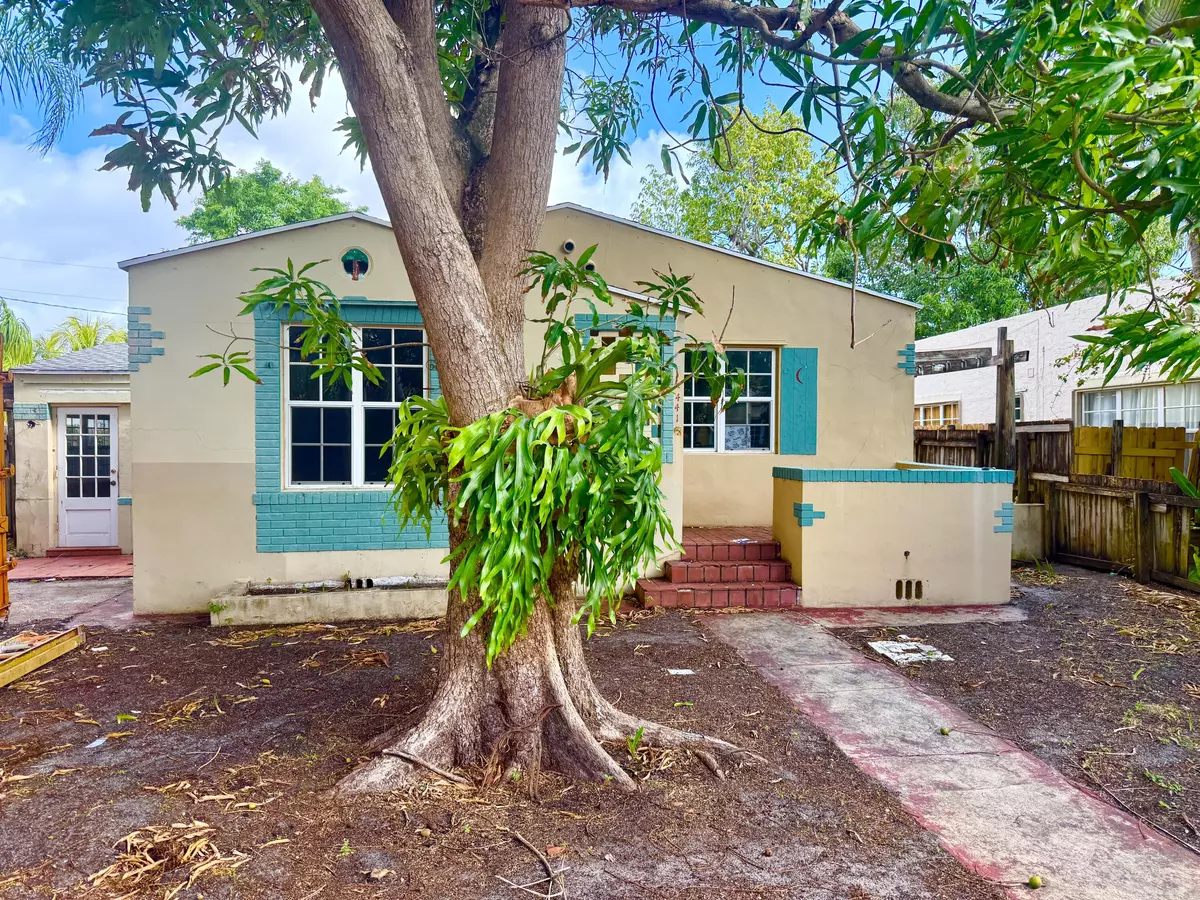 West Palm Beach, FL 33407,441 37th ST