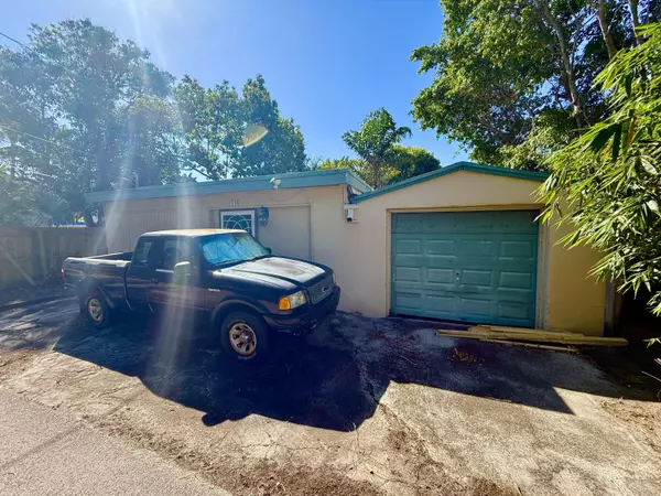 West Palm Beach, FL 33407,441 37th ST