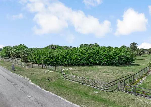 Loxahatchee, FL 33470,19421 Green Grove CT