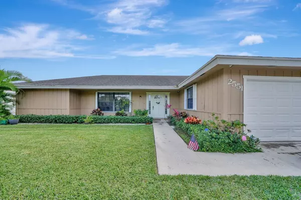 2551 N Westchester DR, Riviera Beach, FL 33407