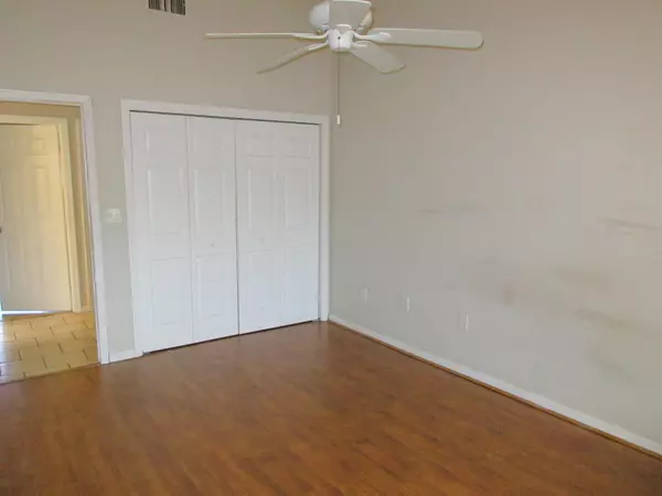 Lauderhill, FL 33351,7820 NW 44th CT