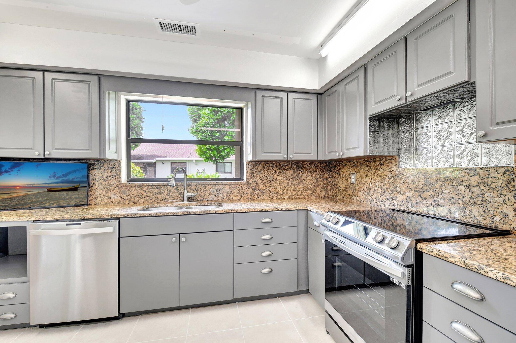 Boynton Beach, FL 33436,9805 Walnut Tree A WAY A