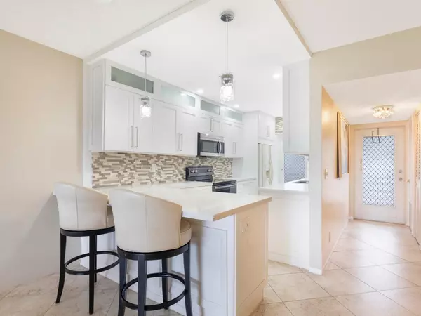 Delray Beach, FL 33483,3421 Spanish 329 TRL 329