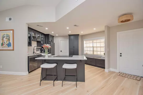 Jupiter, FL 33458,110 Stillwater CIR