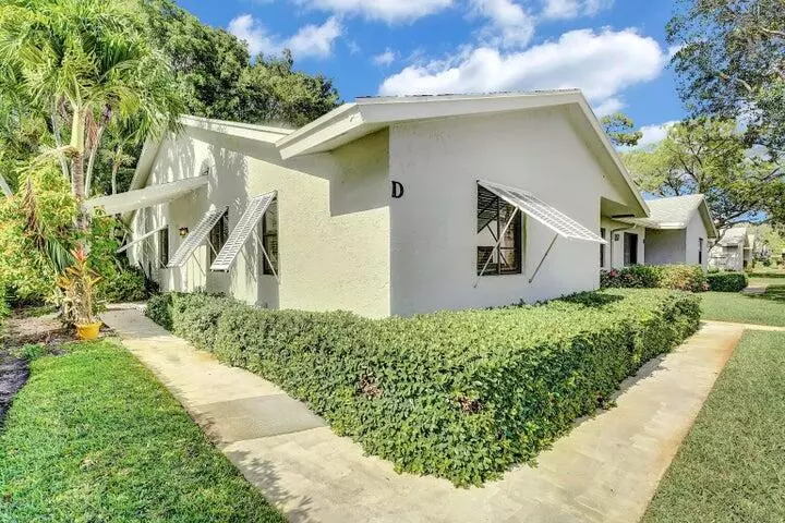 Delray Beach, FL 33445,2737 Lowson BLVD D