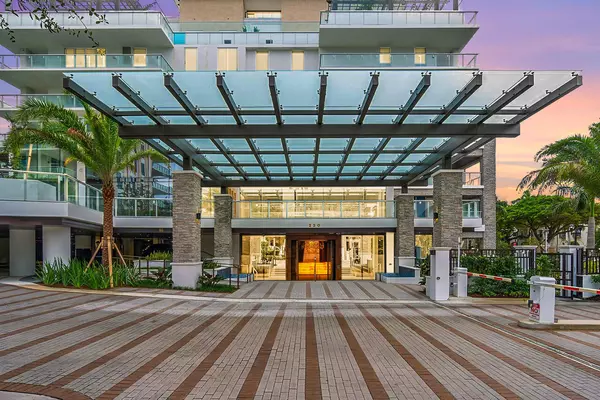 Boca Raton, FL 33432,220 SE Mizner BLVD 506