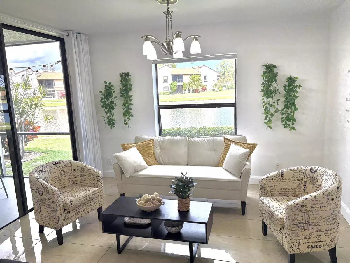 Boca Raton, FL 33434,8625 W Boca Glades BLVD A