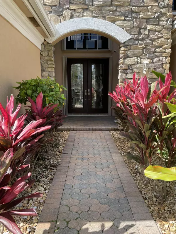 Lake Worth, FL 33467,9192 Pineville DR