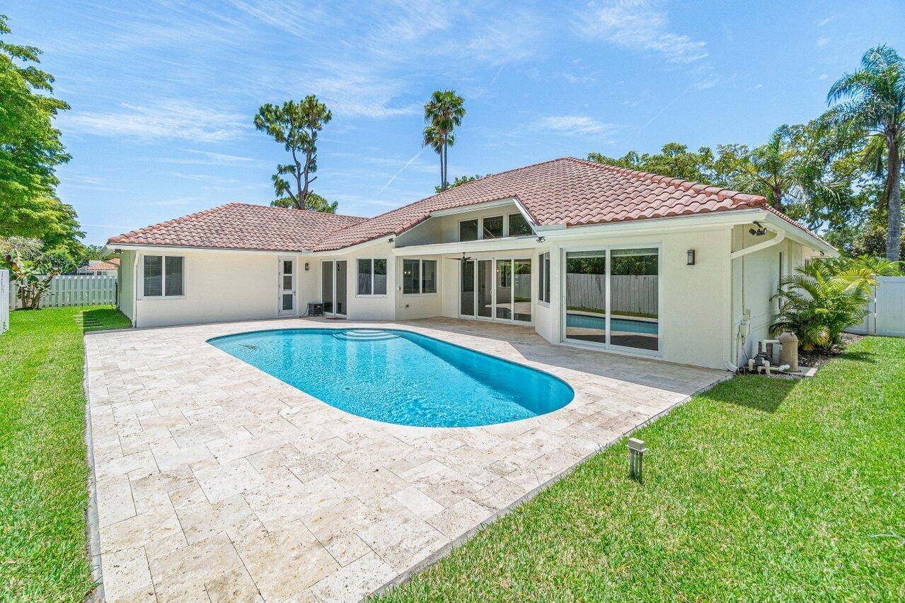 2875 NW 29th DR, Boca Raton, FL 33434