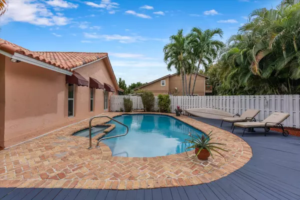 Coral Springs, FL 33071,8538 NW 21 MNR