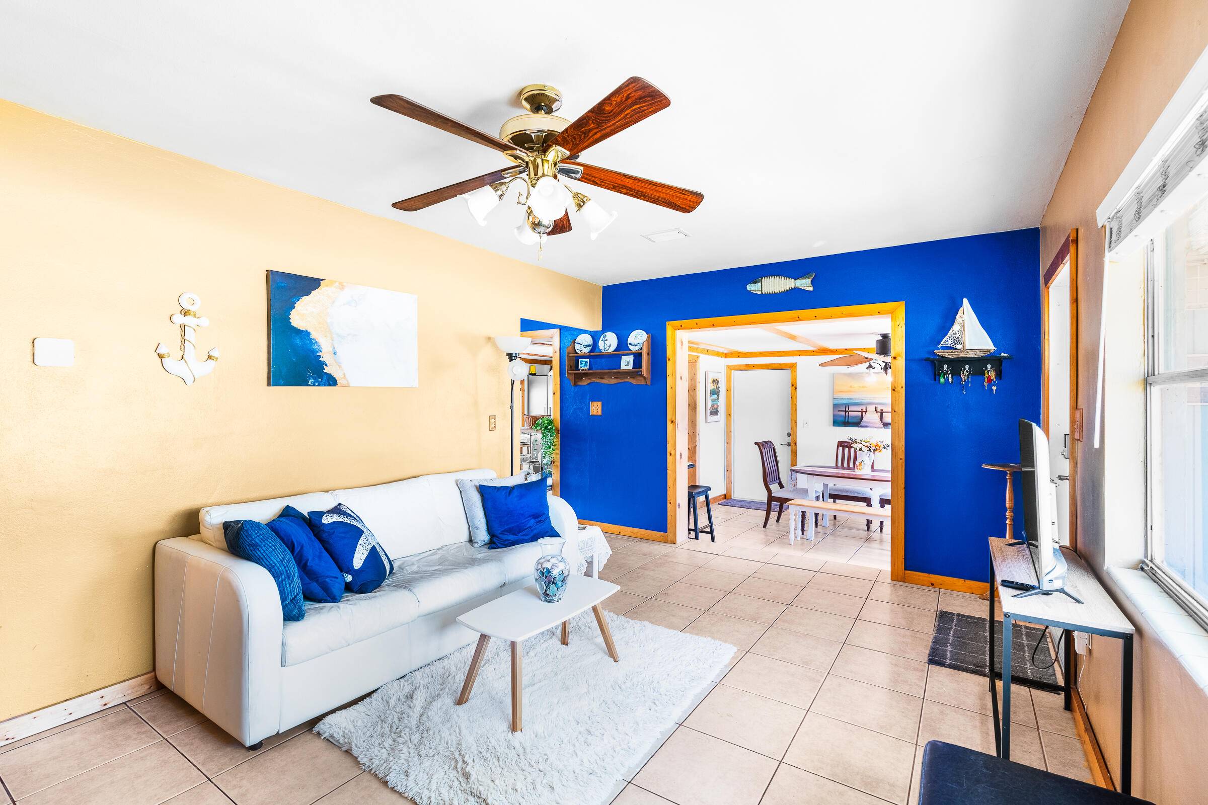 Vero Beach, FL 32962,2343 SE 2nd CT